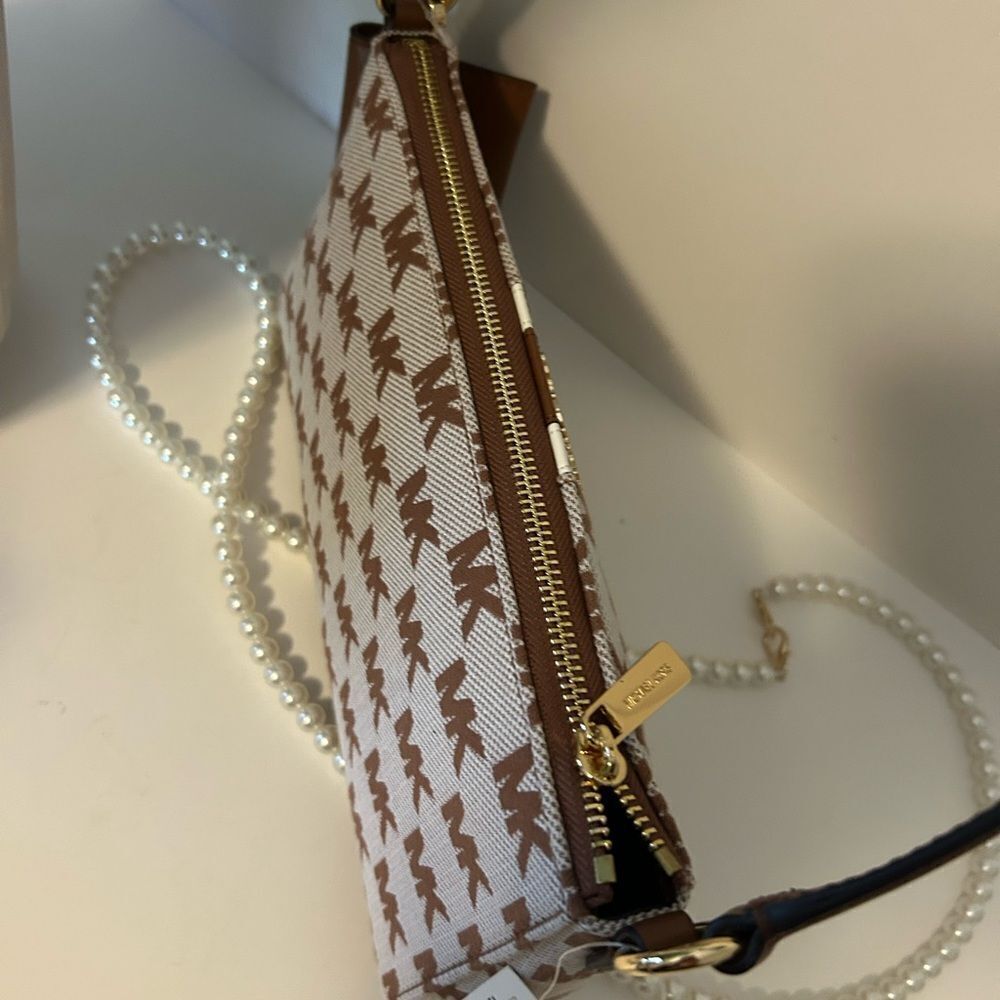 Michael Kors Brown Signature Logo shoulder bag NWT - Picture 11 of 13